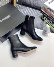 Load image into Gallery viewer, SE089  Size 4-10
