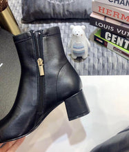 Load image into Gallery viewer, SE089  Size 4-10
