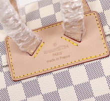 Load image into Gallery viewer, LB161  Small: 7.3x11x4.5inch  Meduim: 12.2x11.8x7.9inch
