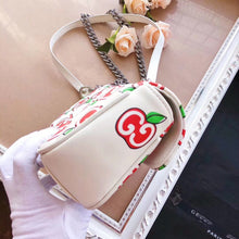 Load image into Gallery viewer, GC131   10.2x5.9x2.8
