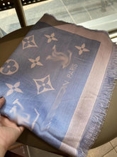 Load image into Gallery viewer, CLTH010  70%wool，30%Pure Silk    200x70cm
