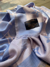 Load image into Gallery viewer, CLTH010  70%wool，30%Pure Silk    200x70cm
