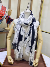 Load image into Gallery viewer, CLTH012 70%wool，30%Pure Silk 100x200

