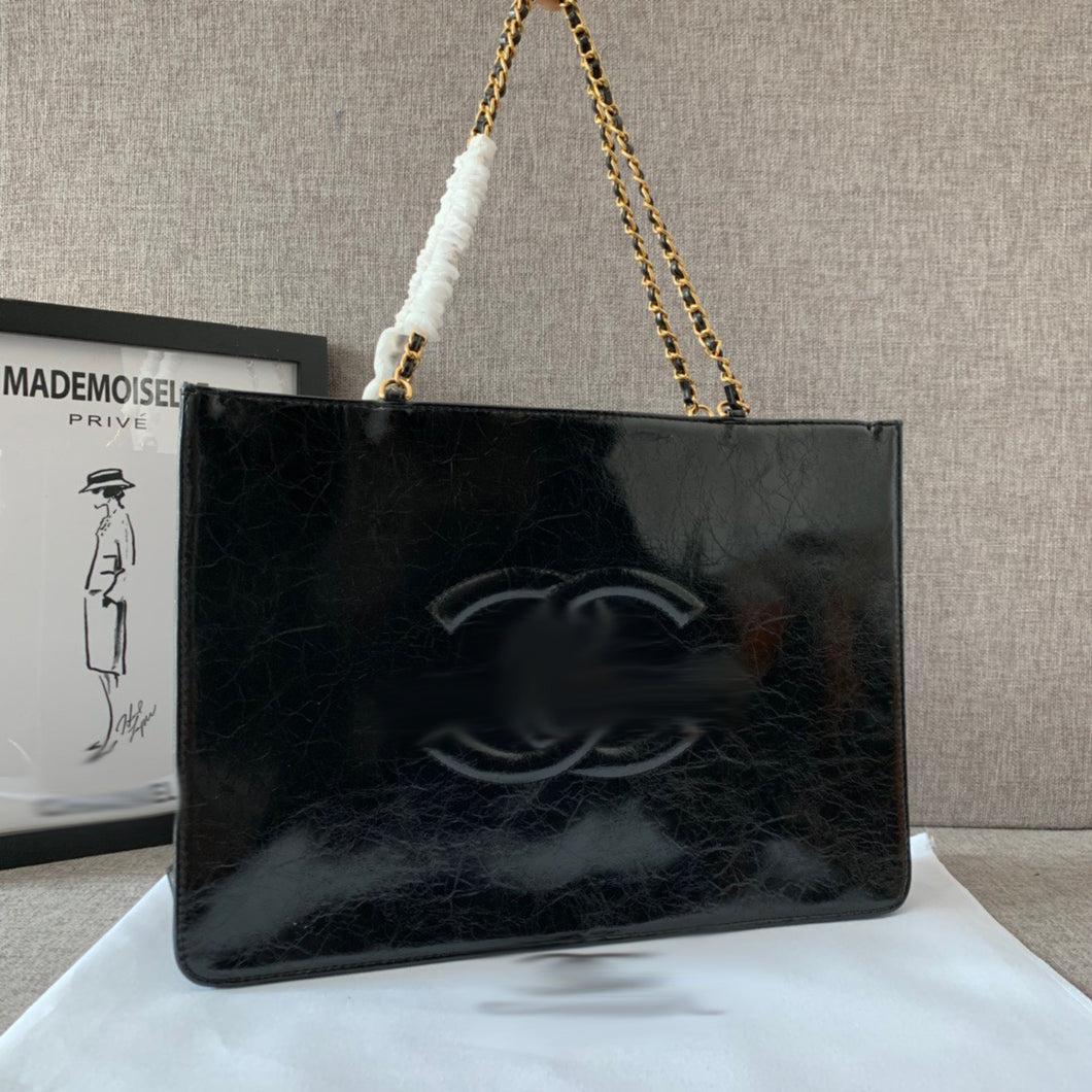 CC135  14.6x10.2x4.7inch