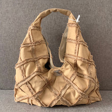 Load image into Gallery viewer, CC136  15x18.5x4inch
