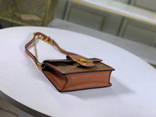 Load image into Gallery viewer, LB175  7.3x4.7x2inch
