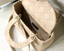 Load image into Gallery viewer, DR047  HIGHEST QUALITY VERSION 9.5x7.9x4.3inch
