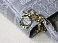 Load image into Gallery viewer, DR048  HIGHEST QUALITY VERSION 9.5x7.9x4.3inch
