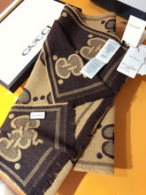 Load image into Gallery viewer, CLTH016 96%Wool,2%Metal fibre,2%Polyamide 45x195cm
