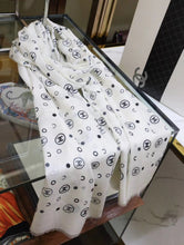 Load image into Gallery viewer, CLTH037 100%wool 110x200cm
