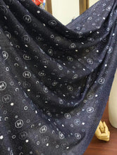 Load image into Gallery viewer, CLTH037 100%wool 110x200cm
