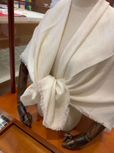 Load image into Gallery viewer, CLTH038 100%wool 110x200cm
