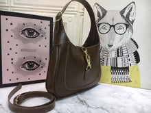 Load image into Gallery viewer, GC147  11x7.5x1.8inch
