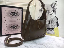 Load image into Gallery viewer, GC147  11x7.5x1.8inch
