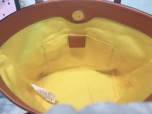 Load image into Gallery viewer, GC148  11.8x7.7x3.9inch
