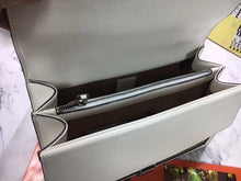 Load image into Gallery viewer, GC152  11x6.7x3.5inch
