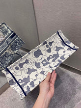 Load image into Gallery viewer, DR055  HIGHEST QUALITY VERSION  S:14.4x11x6.9inch   L:16.3x13.8x7.1inch
