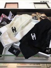 Load image into Gallery viewer, CLTH040 100%wool 115x200cm
