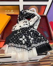 Load image into Gallery viewer, CLTH041  100%wool 100x200cm
