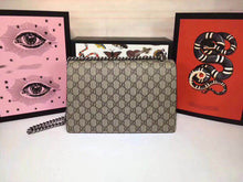 Load image into Gallery viewer, GC057   Small 7.9x6.1x2inch   Medium 11x6.7x3.5
