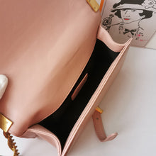 Load image into Gallery viewer, CC150  9.8x5.5x2.8inch
