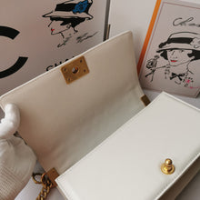 Load image into Gallery viewer, CC153  9.8x5.5x2.8inch
