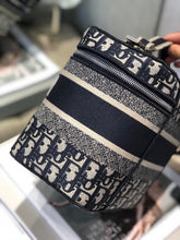 Load image into Gallery viewer, DR059 HIGHEST QUALITY VERSION 9.8x7.7x5.5inch
