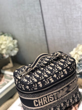 Load image into Gallery viewer, DR059 HIGHEST QUALITY VERSION 9.8x7.7x5.5inch
