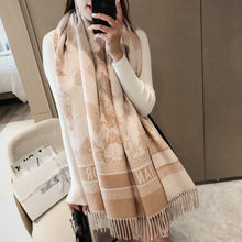 Load image into Gallery viewer, CLTH054 180x65cm
