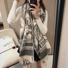 Load image into Gallery viewer, CLTH054 180x65cm
