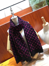 Load image into Gallery viewer, CLTH055 100%Pure Silk with Wool  75x200cm
