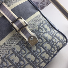 Load image into Gallery viewer, DR061  11.8x11x4.7inch
