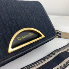 Load image into Gallery viewer, DR067  7.5x5.1x2.4inch
