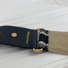 Load image into Gallery viewer, DR067  7.5x5.1x2.4inch
