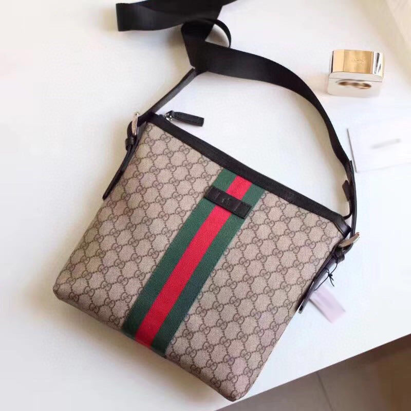 GC165  10.8x11x2inch