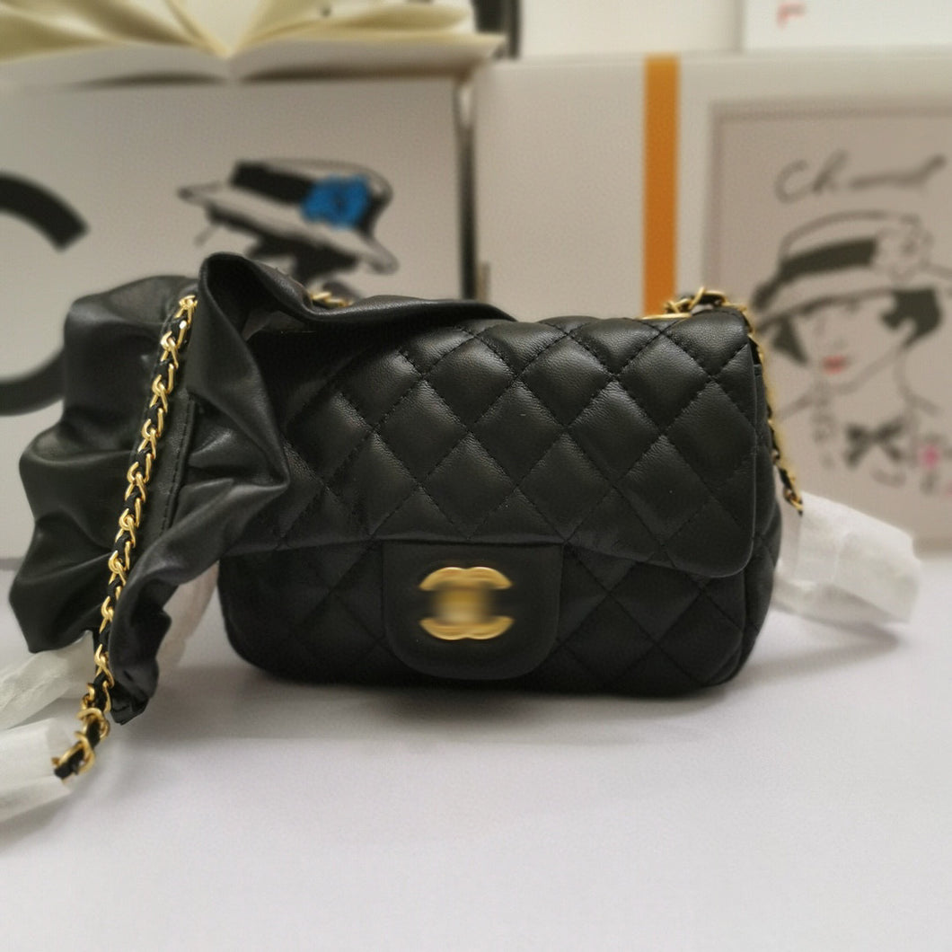 CC163  S:6.5x4.7x2.8inch   M:7.9x4.5x2.8inch