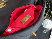 Load image into Gallery viewer, CC168 HIGHEST QUALITY VERSION S:6.3x10.2x3.5  M:7.9x11.8x3.9
