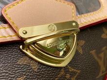 Load image into Gallery viewer, LB249 9.8x5.9x3.2inch
