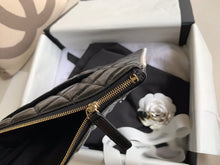 Load image into Gallery viewer, CC169 HIGHEST QUALITY VERSION S:7.9x10.8x0.4inch   M:9.4x13.8x0.6inch
