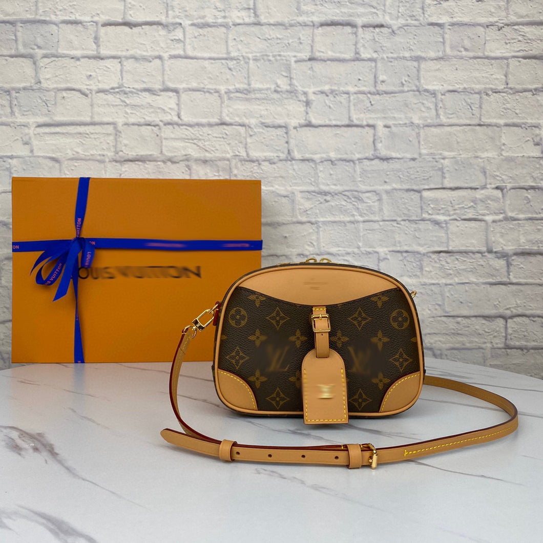 LB258   8.3x6.3x2.8inch