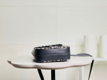 Load image into Gallery viewer, DR084 6.3x8.3x2inch
