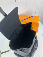 Load image into Gallery viewer, LB291  17.7x13x8.7inch
