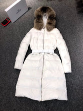 Load image into Gallery viewer, CLTH082  Fox Fur;  Size1,Size2,Size3,Size4
