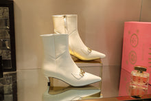 Load image into Gallery viewer, SE230 Size 4-10
