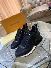 Load image into Gallery viewer, SE240 Size4-10
