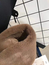 Load image into Gallery viewer, CLTH092  Mink fur 13x90cm
