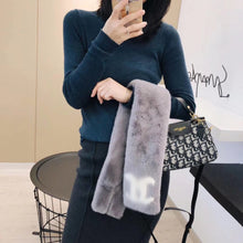 Load image into Gallery viewer, CLTH092  Mink fur 13x90cm
