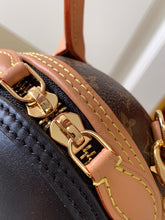 Load image into Gallery viewer, LB306  7.9x4.7x4.7inch
