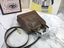 Load image into Gallery viewer, GC196 Mini Size:7.9x7.1x2.8inch  Small Size:9.8x9.5x3.5inch
