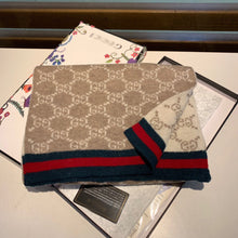 Load image into Gallery viewer, CLTH096 Wool and cotton 30x190cm
